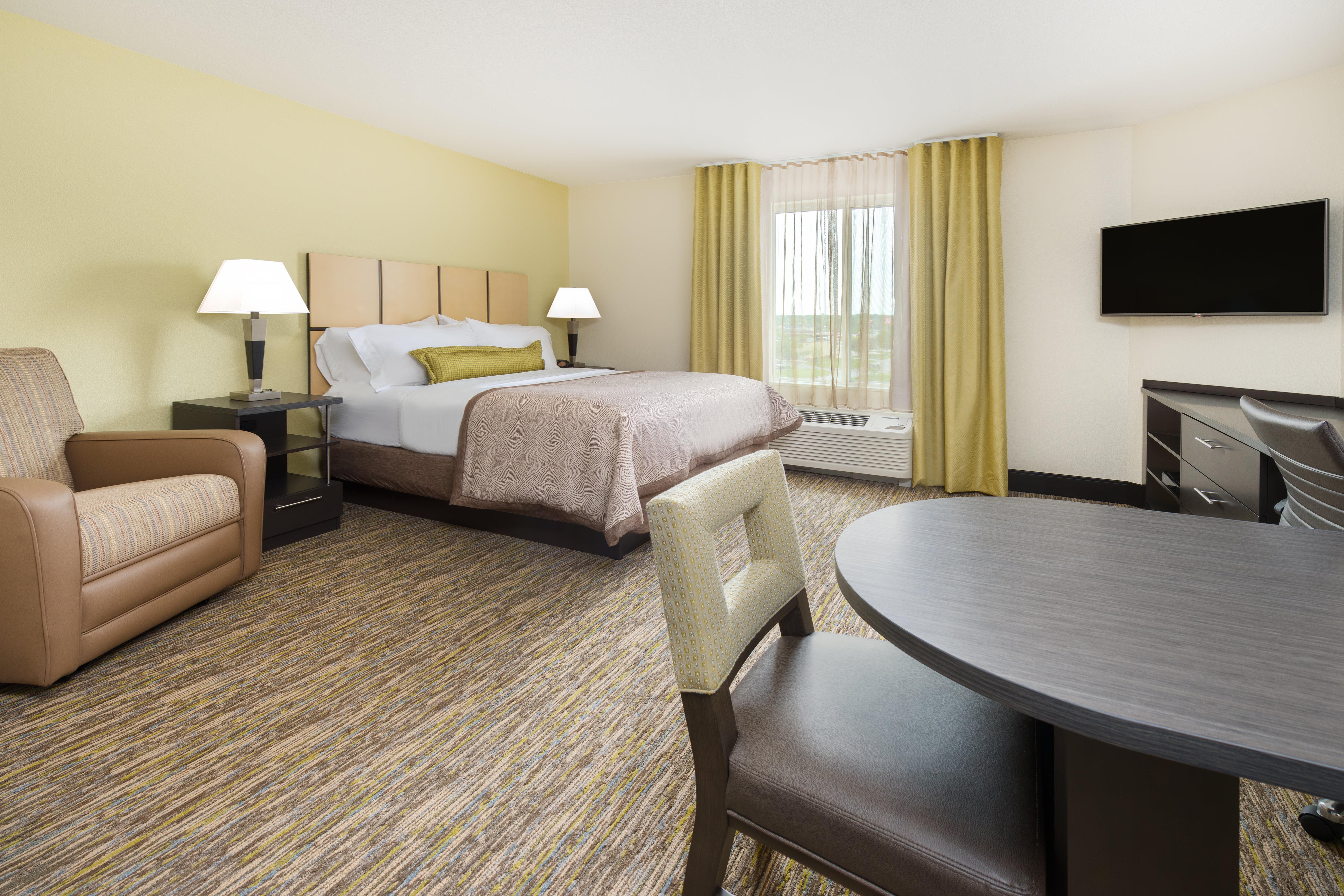 Candlewood Suites Columbia Hwy 63 & I-70 By Ihg Екстериор снимка